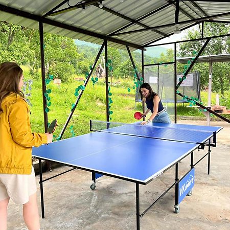 Glamping Wolf Mount Villa Margahovit Ngoại thất bức ảnh