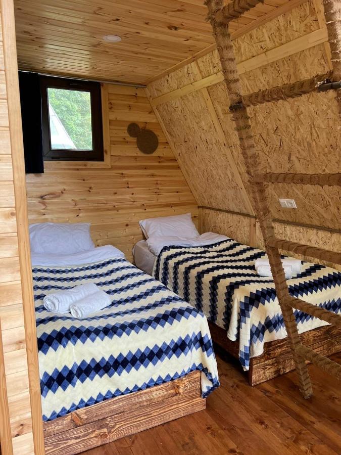 Glamping Wolf Mount Villa Margahovit Ngoại thất bức ảnh